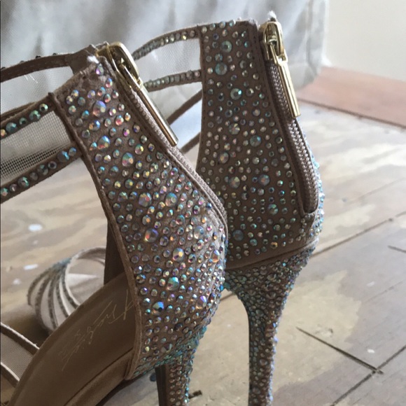 Brand New, never worn Luxury Heels - Picture 2 of 4